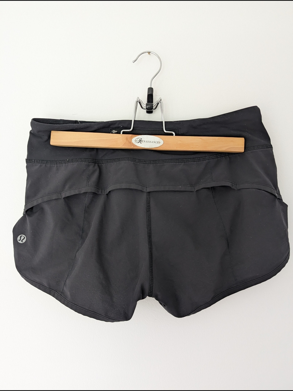 Lululemon - Black Hottie Shorts - Size M - Casual Basics Athletic Gym Workout